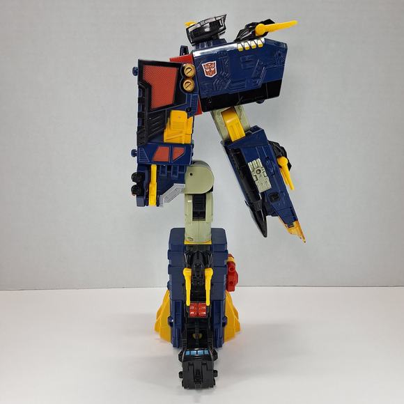 Hasbro Transformers Energon Omega Supreme 2003 Action Figure - Incomplete - Picture 1 of 16